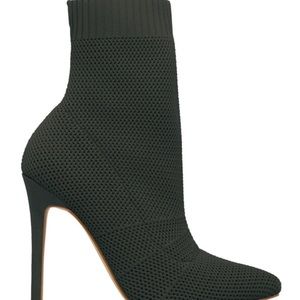Women’s heel booties